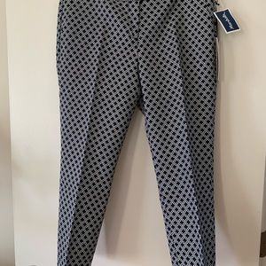 Lila Rose Dress Pants Women Size 8 Crop Ankle Black And White Pattern NEW